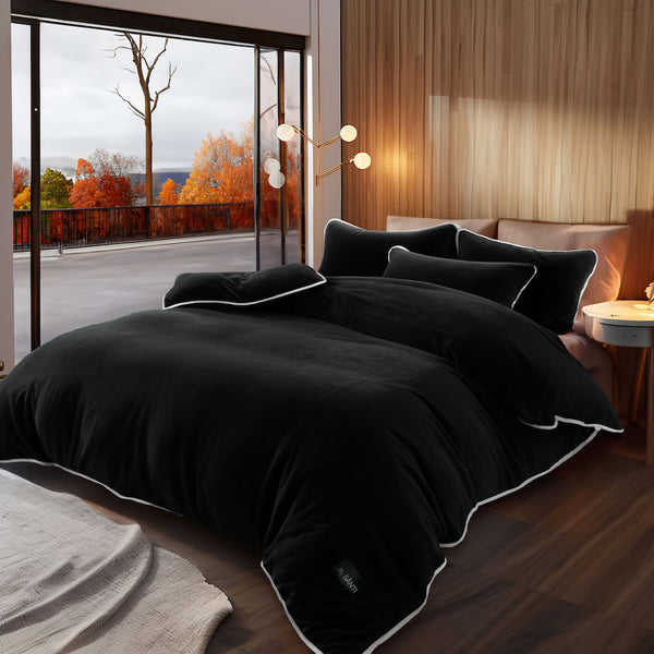 The Kefalonia Velvet Bedding Set