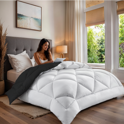 The DÍA Over-Sized Eucalyptus Summer Comforter Set